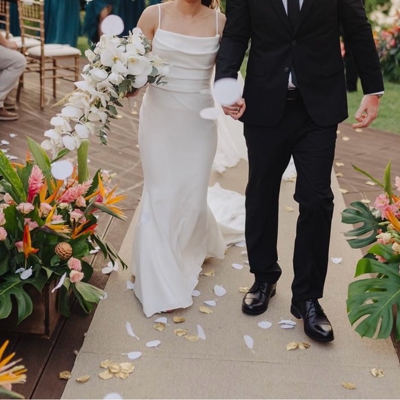 Wedding dress Mikaella bridal M2458 - Picture 2 of 4